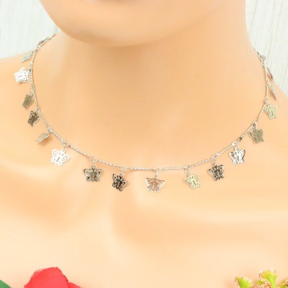 "Minimalist & Elegant Necklace Chain – Perfect for Women & Girls | UNVRC1048 - Picture 8 of 10